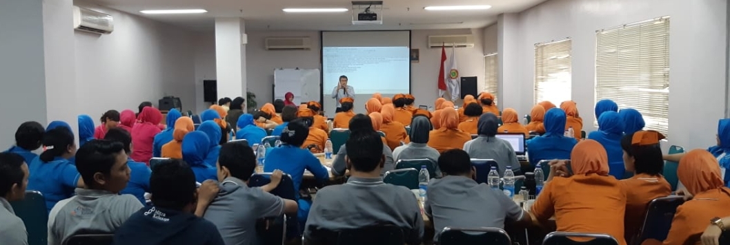 Pelatihan karyawan RS Mulia Insani